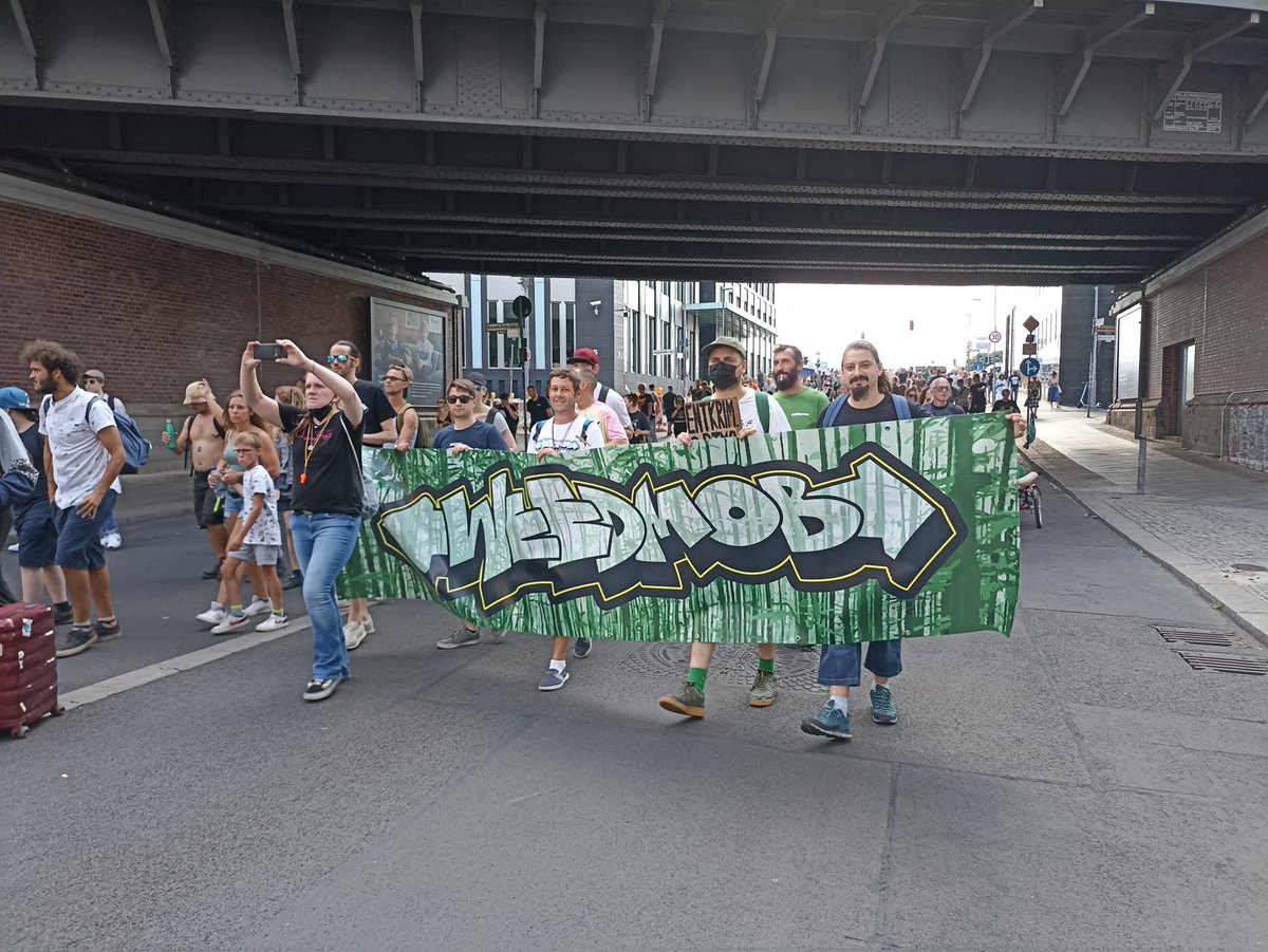 #Weedmob at #Hanfparade2022 ✌️