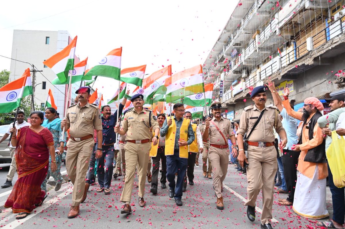 Achal07907838's tweet photo. Tiranga rally !!! https://t.co/RrA91coVEi