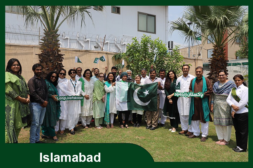 unwomen_pak's tweet photo. Happy Independence Day from UN Women 🇵🇰 family! We pledge to continue to put Pakistan and its people at the center of our work today and every day. Sab sey pehley, Pakistan!

#PakistanZindabad https://t.co/08iqaJWZw8