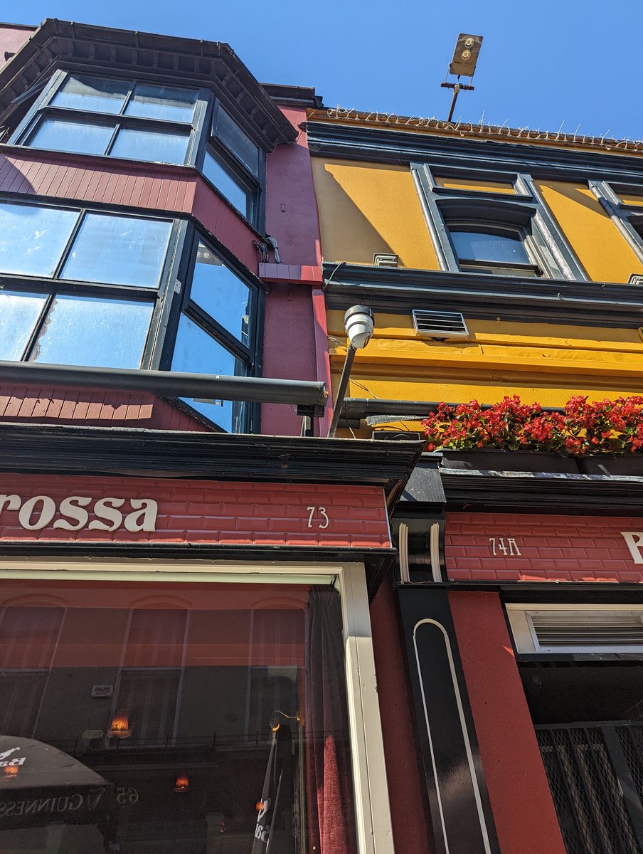 sineadcun's tweet photo. I knew it was a good omen sitting outside this pub for the duration of the game #bcafc https://t.co/PiSM6byLM9