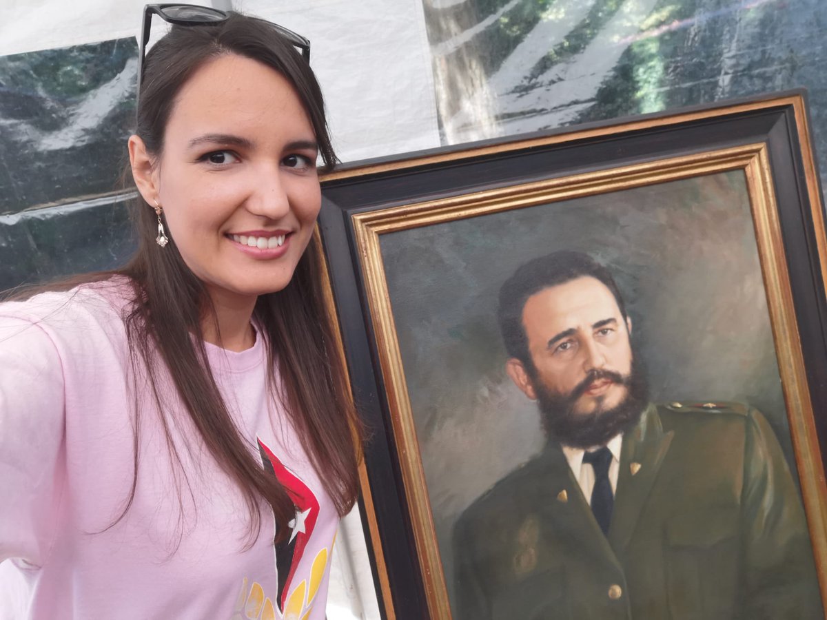 VilluendasHeidy's tweet photo. ¡Feliz cumpleaños, Fidel! 🥳🇨🇺❤️✊️ https://t.co/8SzHOUtbpk