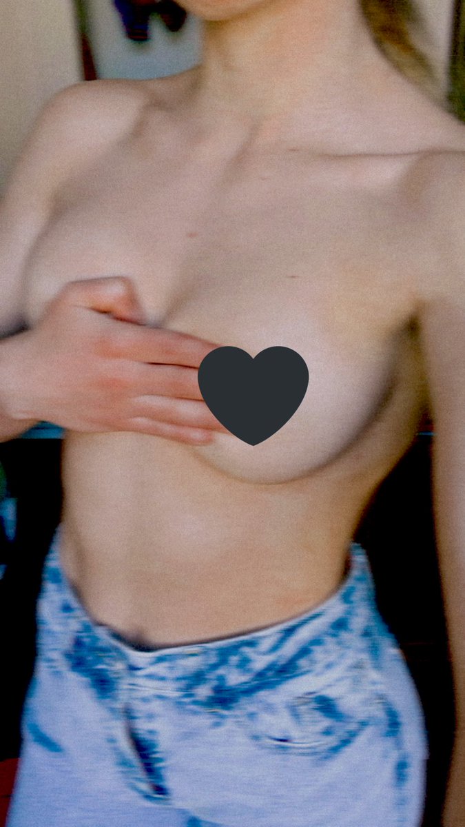 Agosvalentin_'s tweet photo. Hello, I have a new discount for you in only fans!come and check it out🔞💋🖤🔥💥🔞💋🖤🔥💥

https://t.co/xMk13abIBJ https://t.co/fNP5eqQInz