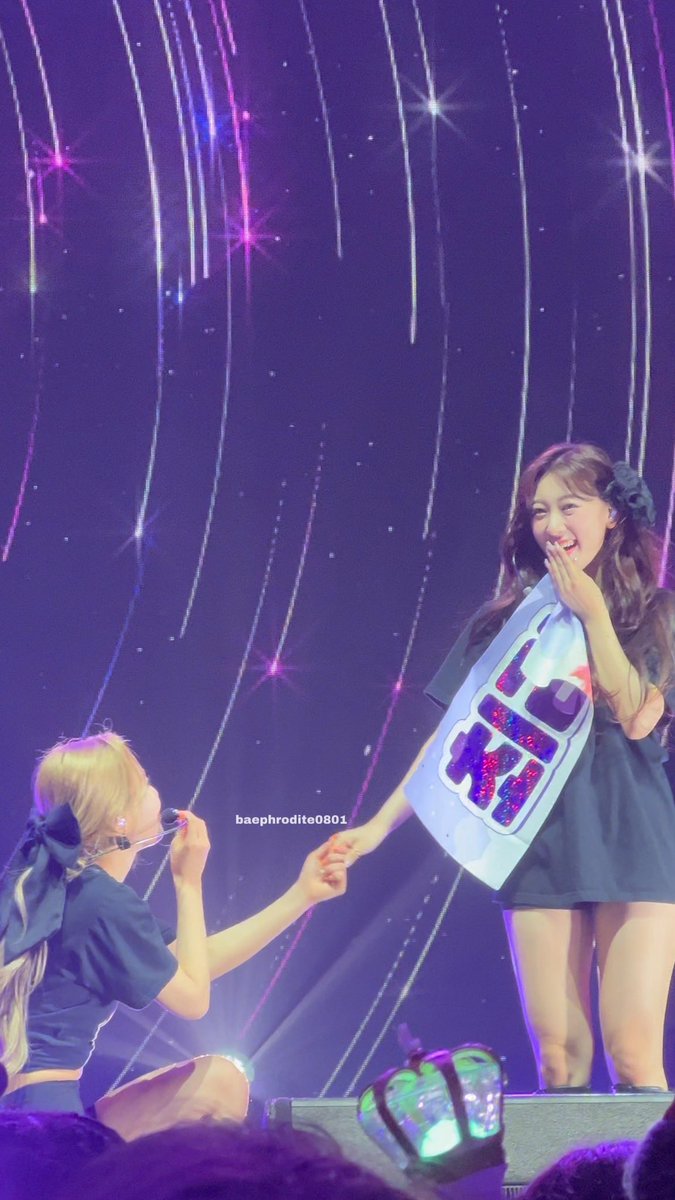 baephrodite0801's tweet image. 220811 Radius Chicago

a story told in four parts

#LOONA #YVES #CHOERRY #이달의소녀 #이브 #최리