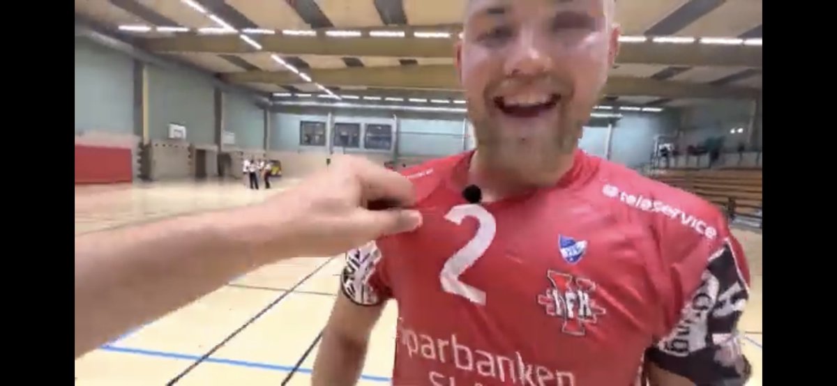skanesportse's tweet photo. Oscar Hansson eftersvettas förmodligen fortfarande, men var nöjd med 29-27-segern i Skurupsbastun med sitt @IFKYstadHK mot AMO.
Se intervjun här: https://t.co/cuFV5Baigk https://t.co/CxmD6KPlgJ