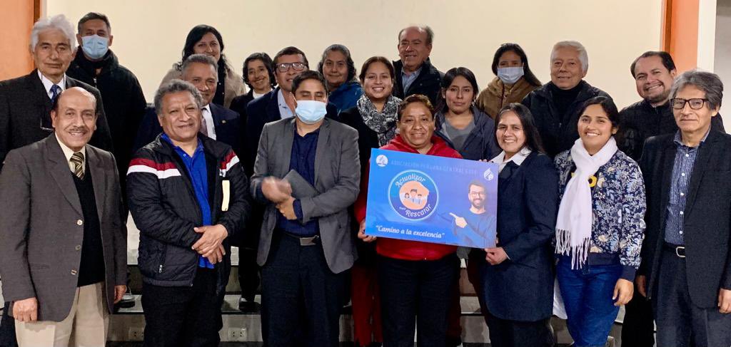 Compromiso total de los miembros de iglesia de nuestro campo misionero #APCE, con el proyecto #ActualizarParaRescatar. #RID