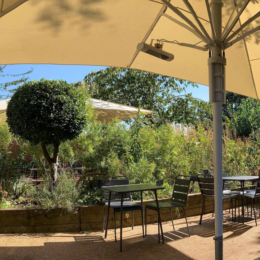 Just chilling in @vestryhousemuseum garden cafe 

#walthamstow #walthamstowvillage #vestryhousemuseum #londonlife #londonerslondon #londonerslife #eastlondonlife #walthamstowlife