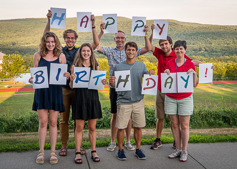nepxc's tweet photo. Happy Birthday to Owen! https://t.co/6DXgmfJV5D