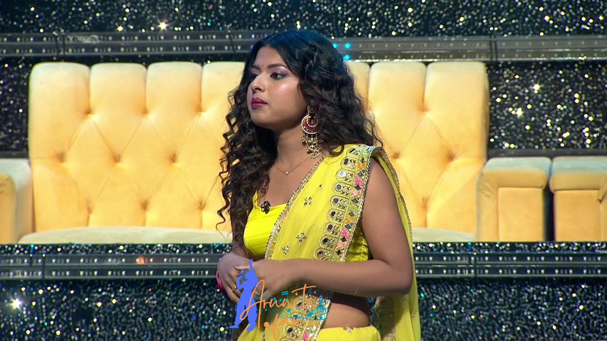 ArunitaFans's tweet photo. Day 33, Set 1: Captain @arunitakanjilal 's some memorable moments on Superstar Singer Season 2

#SuperstarSinger2 #SingingKaKal #arunitakanjilal #arunitakeajoobe
#SuperRohan #SuperFaiz #captainarunita #ArunitaFan #AshaParekhSpecial

Please subscribe: https://t.co/YXnNfhGSyK https://t.co/csvahSQdNx