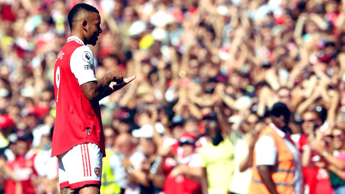 There's Millions of  Arsenal Fans all over the world  on Twitter!! Simply Like, Retweet &amp; Comment so we can all find eachother 🤝 🚂  

#AFC #arsenalfollowtrain