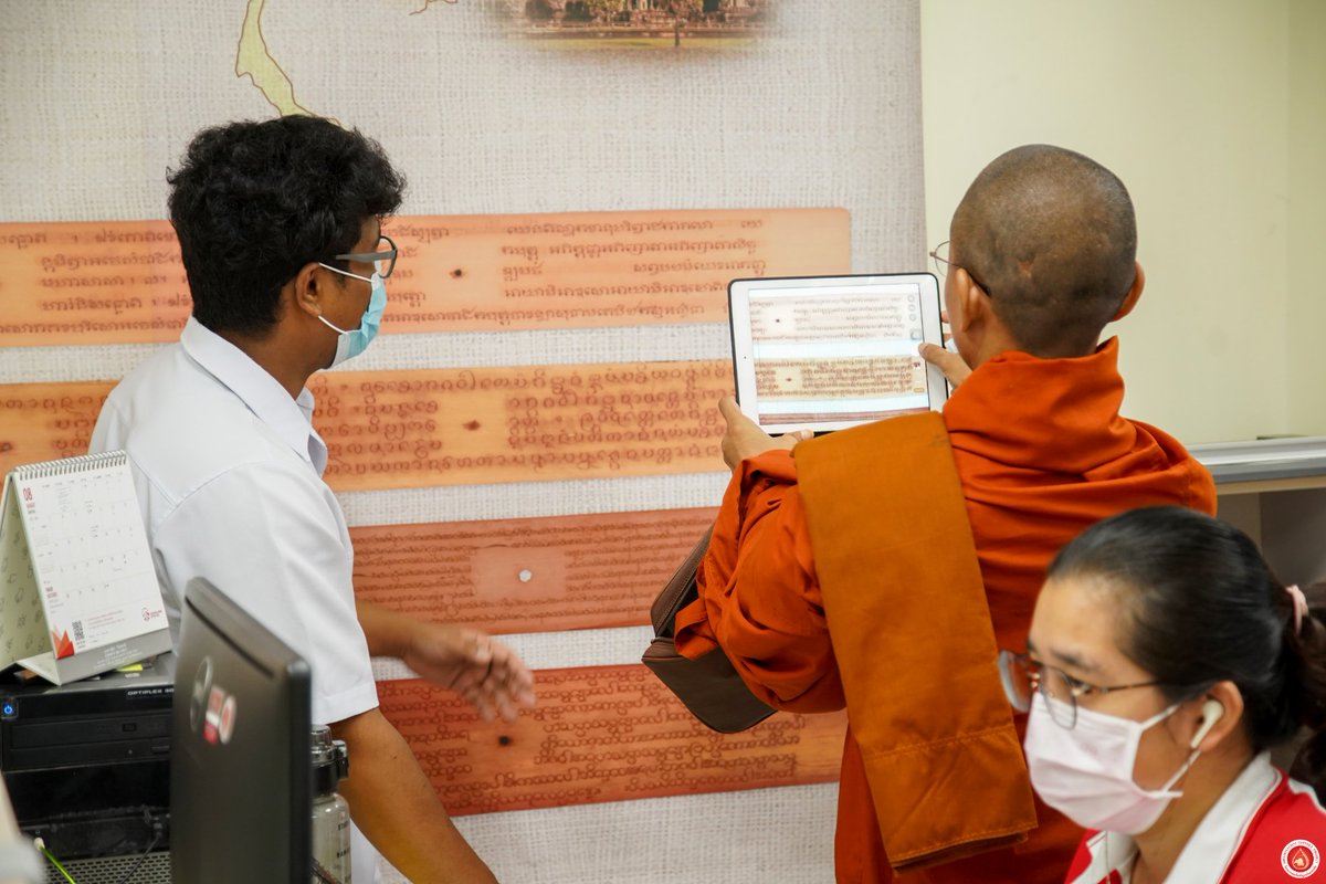 MPSCchannel's tweet image. คณะพระภิกษุและแม่ชีจากประเทศเมียนมาร์
ได้เข้าเยี่ยมชมโครงการพระไตรปิฎกฉบับธรรมชัย
และรับชมขั้นตอนการทำงานด้านการอนุรักษ์
คัมภีร์ใบลานของแต่ละหน่วยงาน

รับชมภาพเพิ่มเติมได้ที่ bit.ly/3SOiNxR

#พระพุทธศาสนา
#DTP #MPSCChannel
#โครงการพระไตรปิฎกฉบับธรรมชัย
#DigitalHumanities