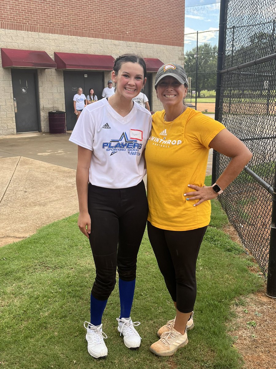 Piper Barrymore tweet media