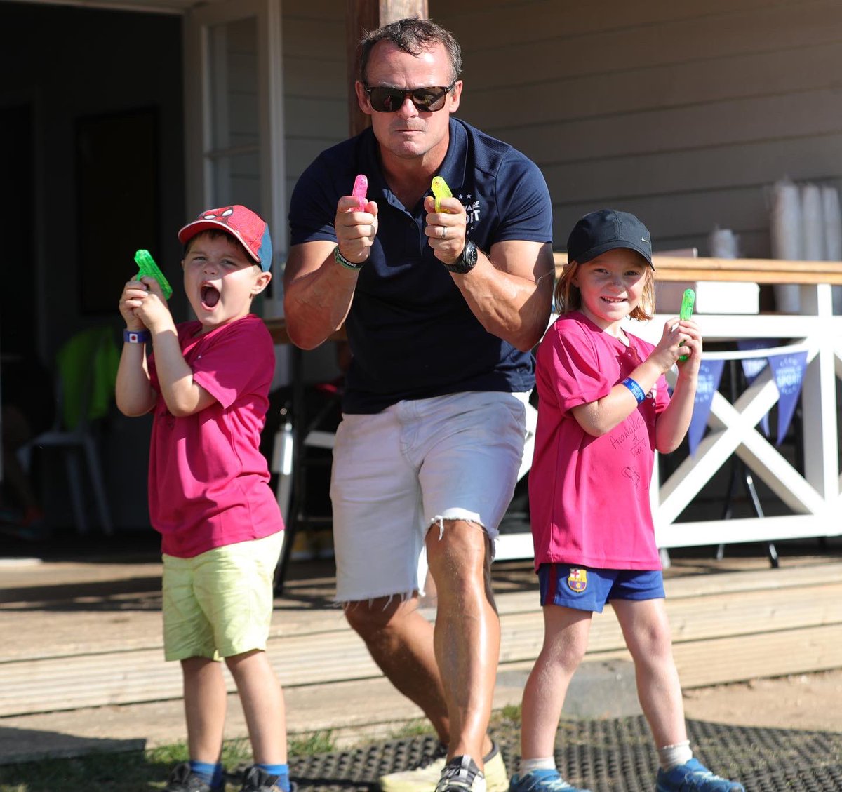 FestivalSportUK's tweet photo. There’s only one thing for this weather… water fight! And @IamAustinHealey is certainly enjoying himself 💧 🥵 ☀️ https://t.co/r0pzVK9cyR