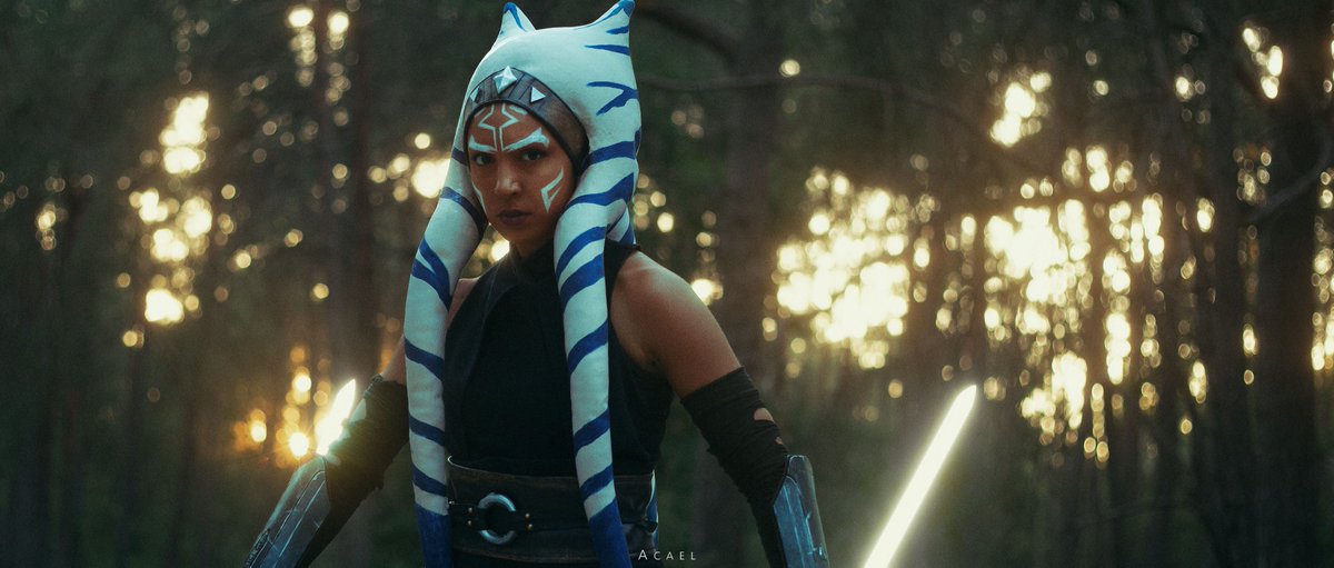 My cosplay of Ahsoka upgraded !! 

I took the choice to made long lekku, in my opinion it makes more  sense.
Photo by Arthur Sayanoff on Instagram aka Acael . 

Thanks to my friend @MickaOnizouka for helping me during the photoshoot

#Ahsoka #AhsokaTano #Ahsokaisperfect #StarWars