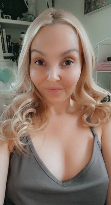 I’m a single lady never being married before am on here looking for a serious and long term relationship