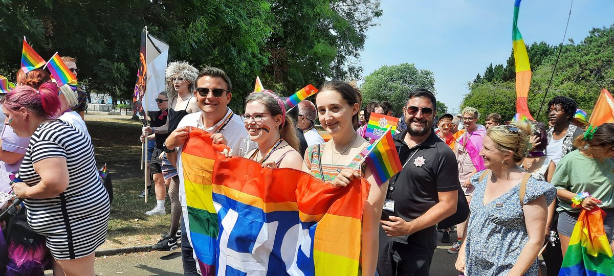 Martincdavis90's tweet photo. Amazing day at @PrideinPlymouth @EDIuhpt @OmniumRadio https://t.co/eHKkFNgYGJ