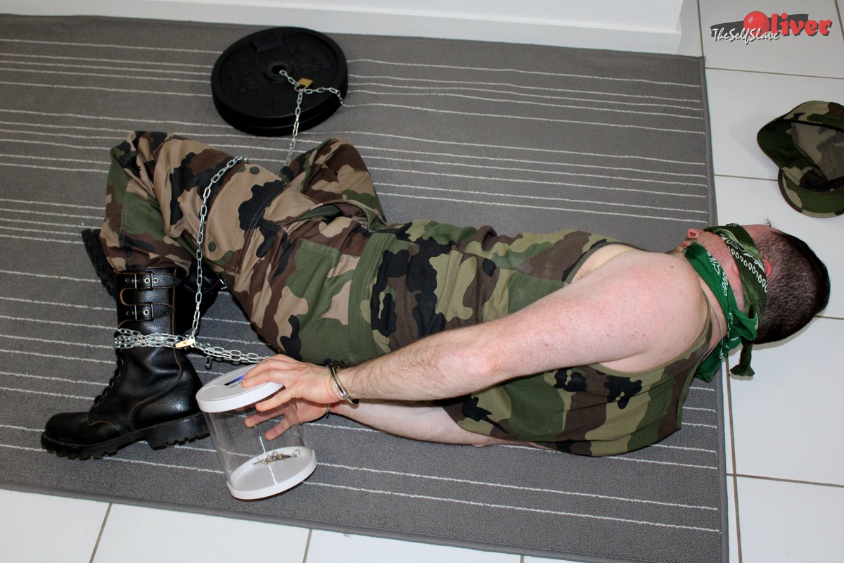 OliverSelfSlave's tweet photo. Series of 29 pics available on OnlyFans
#bondage #bondageguy #bondageboy #tiedup #tiedupguy #chains #handcuffs #cleavegagged #soldier #rangers #hogtie #selfbondage #timedlockbox https://t.co/sNuqSK2Lws