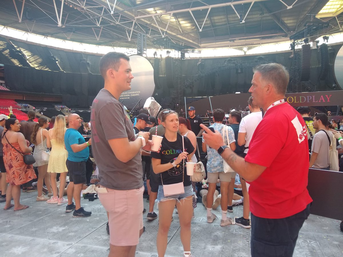 crisis_uk's tweet photo. The Coldplay fans are starting to arrive at Wembly for tonight's gig &amp; our stand volunteers are already busy answering questions about our work &amp; helping make memories with our Crisis/@coldplay frames. #ColdplayWembly #MusicoftheSpheresWorldTour https://t.co/k2NXAQeBeR