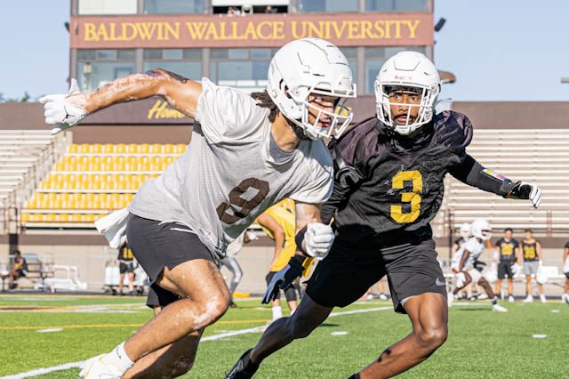 Dustin330's tweet photo. is it my turn to post training camp photos?? https://t.co/tWM0L1Pfnc