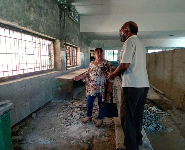 Realizamos recorrido para chequear las obras de mantenimiento integral de la Cocina Central  de la #UCLVnuestra. Se trabaja sin descanso para concluir en tiempo y con calidad. #Venceremos