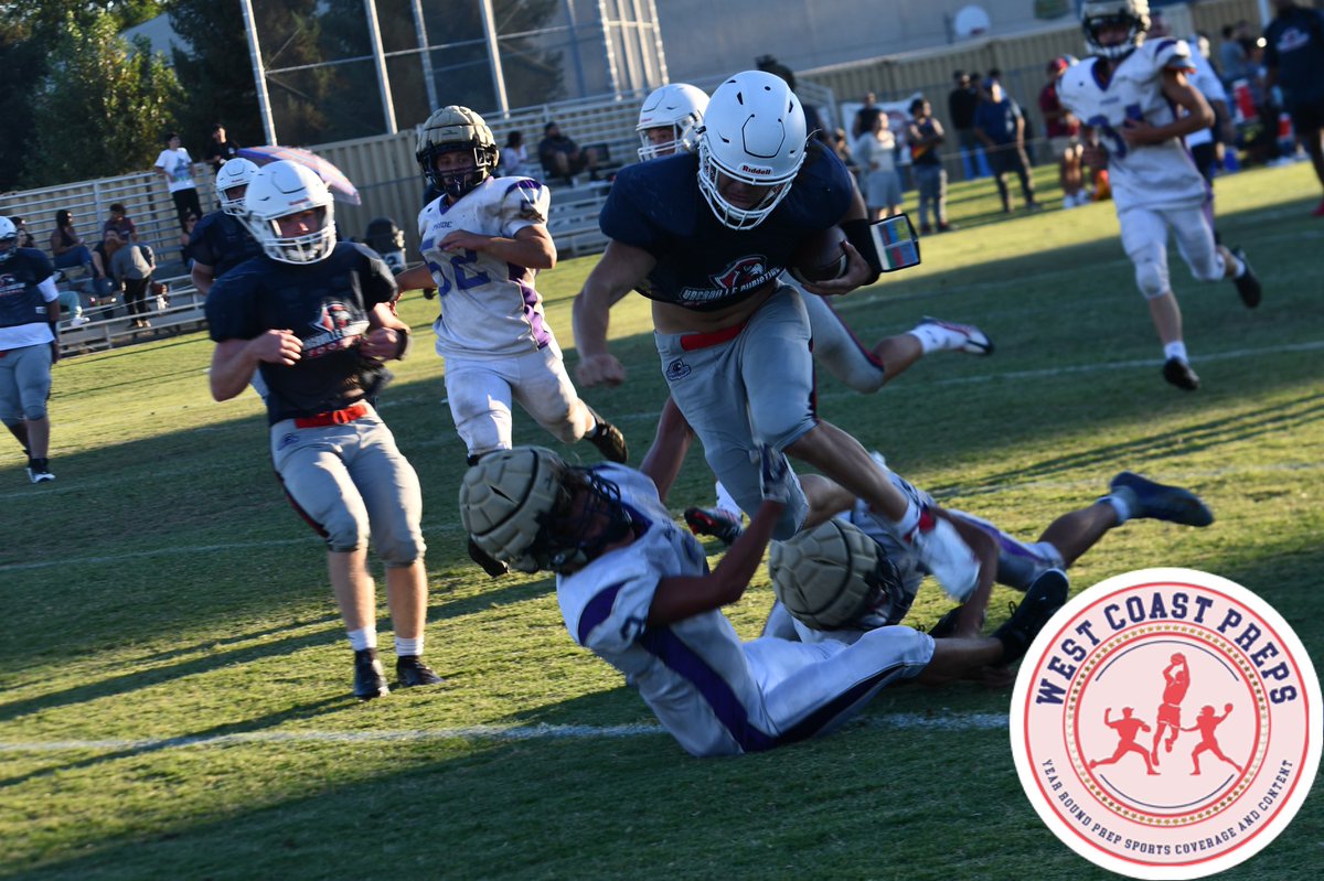 Vacaville Christian impressed and stars emerged from its opening scrimmage. Story: westcoastpreps.com/vacaville-chri…