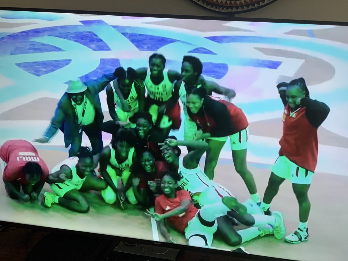MoussaIsmalaTo1's tweet photo. Félicitations à l’équipe nationale féminine des moins de 18 ans de Basketball du Mali sacrée Championne d’Afrique ce jour à Madagascar. https://t.co/C89wNyzUgs