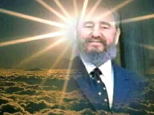 AtePobDppfcav's tweet photo. Vivirás eternamente en  nuestros corazones.
#FidelPorSiempre
#LatirAvileño https://t.co/6ioPInD1r6
