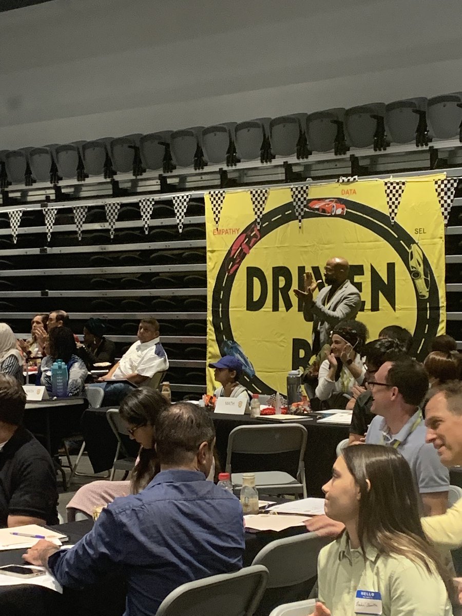 SykesSalvador's tweet image. Principal Brantley’s @kbrantl19 opening message for @WisdomHS_HISD: “Someone needs what you have!” Dream it. Frame it. Feel it. Become it. Achieve it.  #yearofacceleration #drivenby