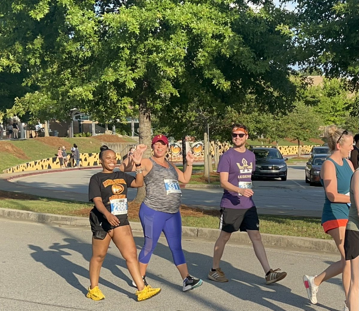 The 1st Annual Jaguar Jog 5k was a ROARing success! 🙏 to the sponsors and to Coach Murray for making this possible to support @MJHS_XC Shout out to everyone who ran and to Board Member Howard for supporting the event! A fab AM in the Jaguar Nation🐾🐆 @drkalag @DrLisaHerring