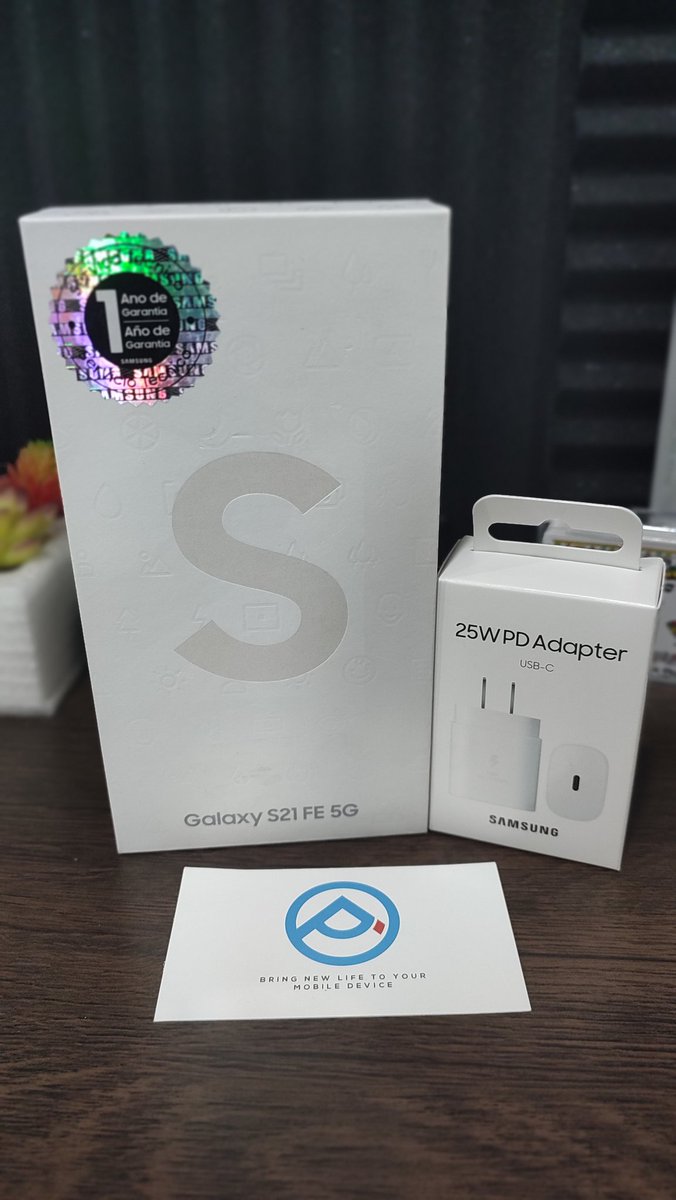 868techtv's tweet photo. Currently using the @SamsungCRBN #GalaxyS21FE and it's running well so far. It just runs a little hot at times.
#techreview #techyoutuber #samsunggalaxy #s21fe #samsungs21FE #youtubetech https://t.co/n5lKJYBCtW