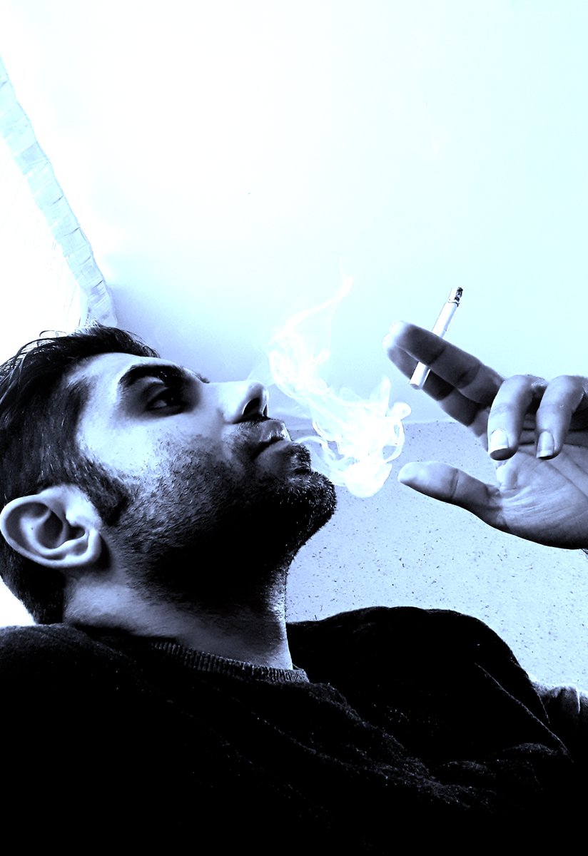 ONadibabaei's tweet photo. A photo that I like very much.
I think this photo is from 5 years ago...

Of course, I do not recommend smoking LOL😄
Try to exercise
#NFT #NFTGiveaway #dropyournft #dropyourart #OpenSeaNFT #opensea #smoke https://t.co/XZcOCjaC4n