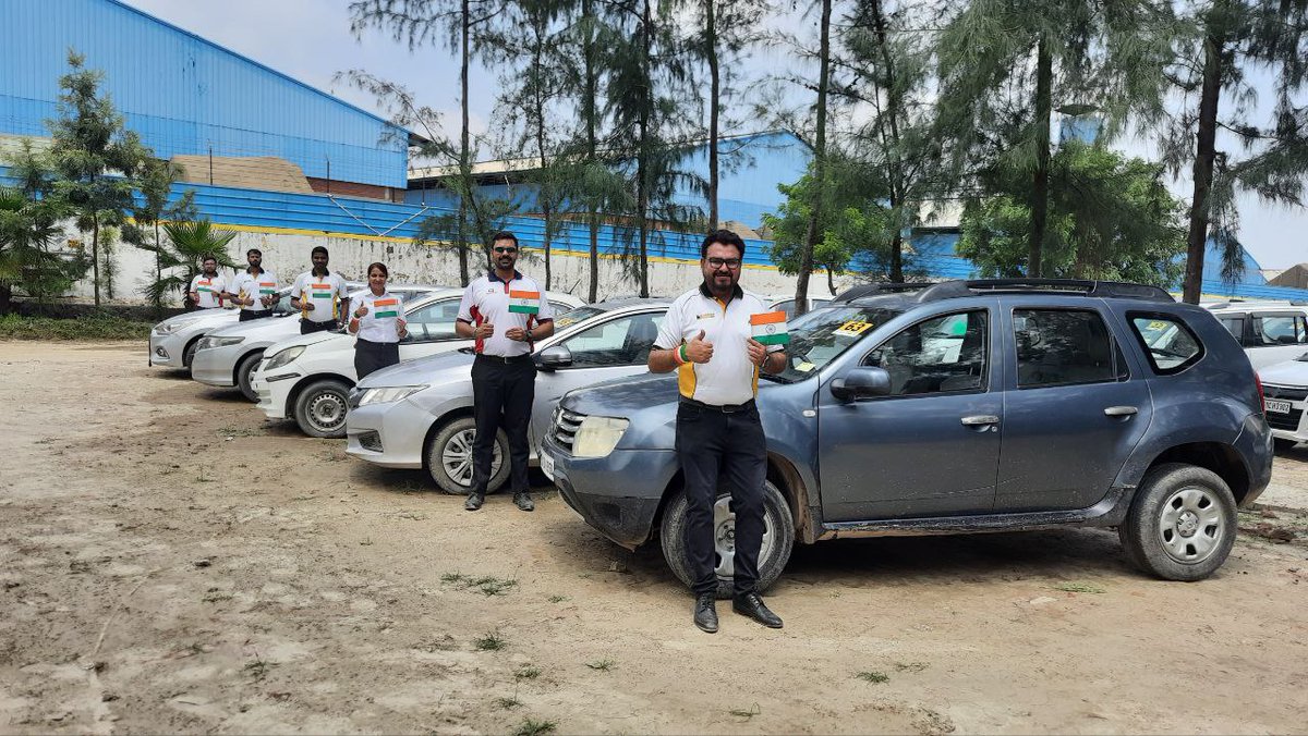 sameermalhotra_'s tweet photo. We at Shriram Automall India Limited (SAMIL), Indiaβs Leading Marketplace for Pre-owned Vehicles and Equipment, have celebrated SAMIL Freedom Auction today by conducting 100 Auctions at 100 Locations across India.
#samilfreedomauction #azadikaamritmahotsav #samil #proudsamilian https://t.co/KgYSZkLcId