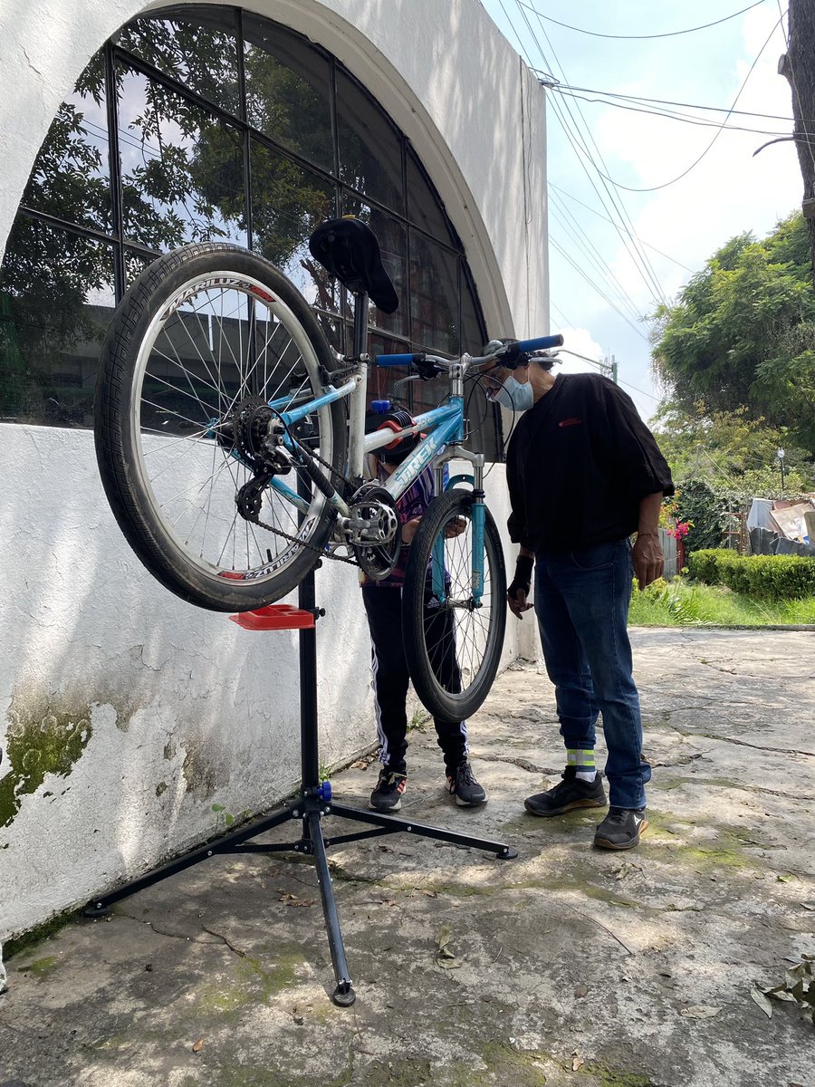 ¿Ya conocen nuestras clases de mecánica básica?