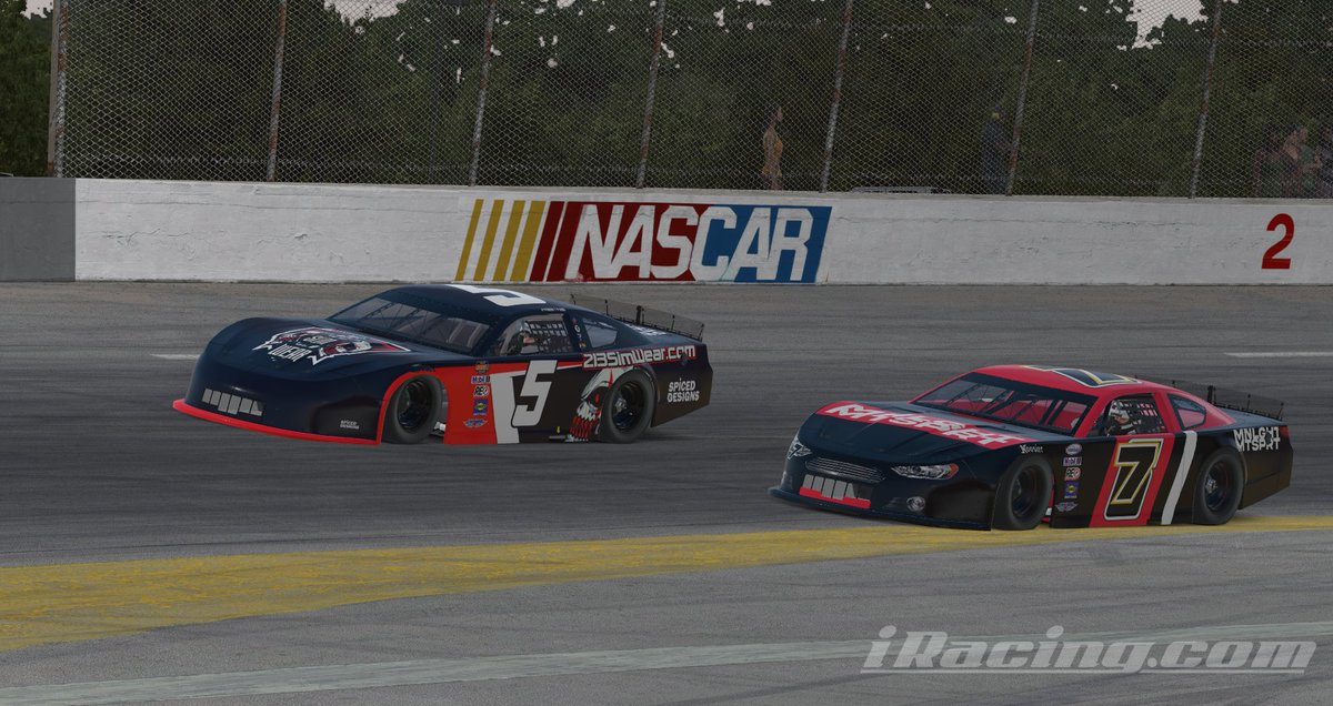 starkaide28's tweet photo. This was great, had so much fun for my first time in a SLM race. Absolutely would do again! The @213simwear machine looked real good at South Boston!

(P7/10, 1 Lap Down) https://t.co/ghNZVxAYM8