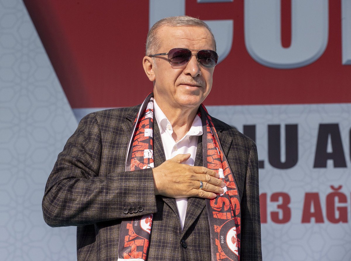 AhmetSCeylan's tweet photo. 📍TEŞEKKÜRLER ÇORUM

Çorum bugün meydanlara sığmıyor 🙋‍♂️🫶

Çorum Hazır Hedef #2023

"İnşallah doğal gazı çıkarttığımız andan itibaren bu ülke bambaşka olacak, daha güçlü olacak."
#İnandığınYoldaYürü #GönülSeferberliği #Hedef2023 https://t.co/NUwvSlm5Fv