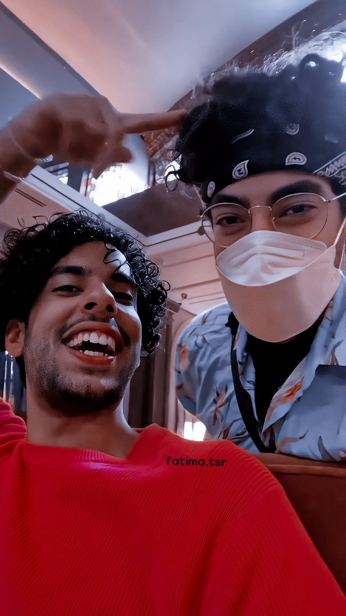 حلويينننن🥹🥹✨️✨️✨️
<a href="/zozobakrtv/">Abdulaziz Bakr</a> <a href="/boodyzozo/">Abdullah Bakr 🍍 عبدالله بكر</a>