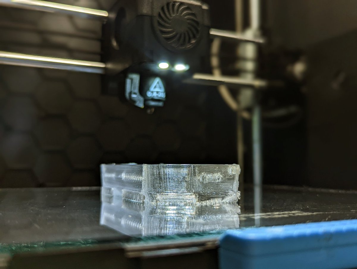 CoryKennedy's tweet photo. The #GlassFlipper case printed facedown on glass works the best. But it looks like 2 pieces of #GarbagePailKids chewed gum.
You can get everything here: https://t.co/V2cPqZ2m1n to have your flipper look like shit too!
Time for a resin printer. https://t.co/iao7EEyDnm