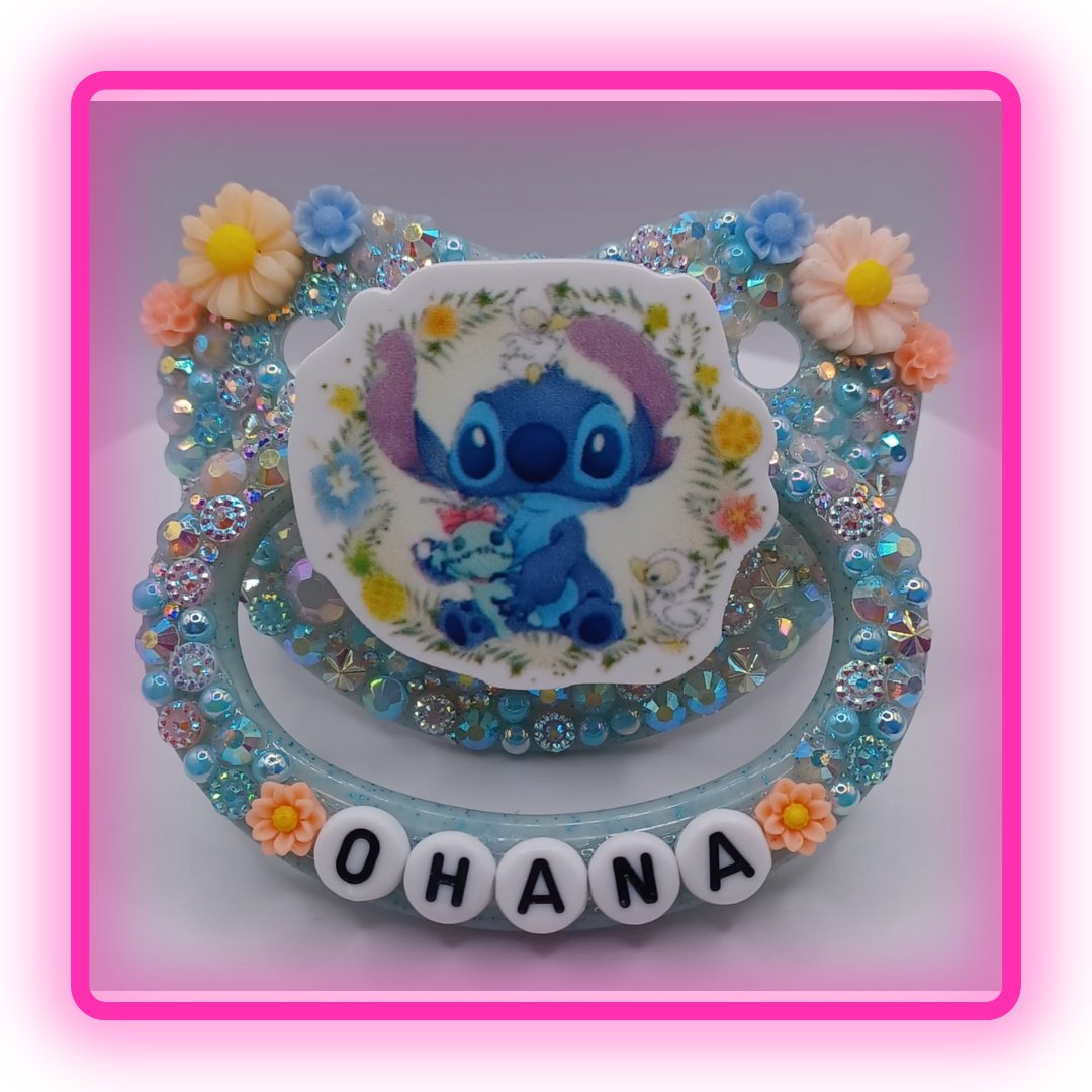 LittleShop89's tweet photo. This beautiful Pacifier has a pink, white, and blue rhinestone and pearl mix with Ohana on the handle with flower embellishments.
#adultpacifer #adultpacifiershop #decopaci #adultpaci #adultpacifierstore #decoadultpacifier #littlespace #littlegear #decopacifier https://t.co/4lLiR2j0sb