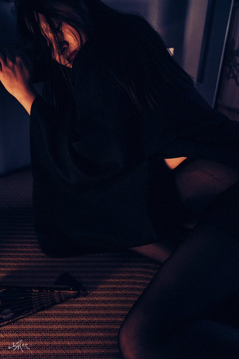 睡不zhuo.
投稿：@Fengsiyuan 
#写真好きな人と繋がりたい #昆明 https://t.co/3NeLlAzi7W