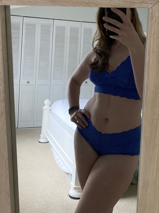 Are you as naughty as me? https://t.co/ZJkMSNHviM