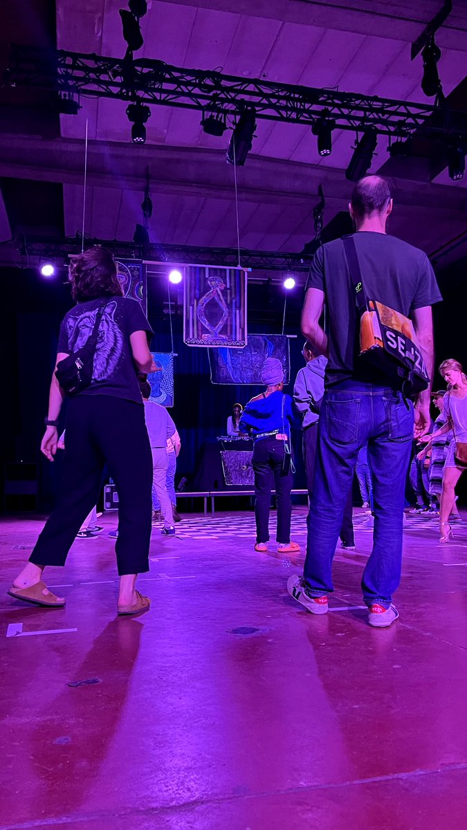 roomsystem's tweet photo. @roomsystem - #zomerfabriek
With @djsatelite_, @danykasdj, and #fundaaarte by @SeresProducoes

#antwerpen #belgium #seresproducoes #music&amp;art https://t.co/uNaRBS9HZT