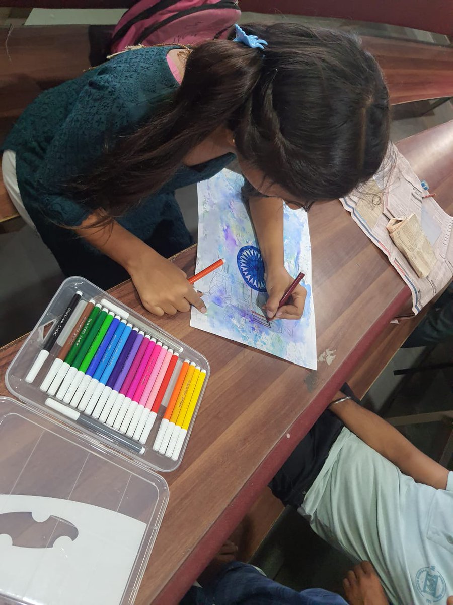 IguNssU4's tweet photo. Poster Making competition organised at @igu_meerpur under the theme 
#75AzadiKaAmritMahotsav
#HarGharTiranga 

@_NSSIndia @IguNssU4 @igu_nss @NssrdD @NSSRDBhopal @Anurag_Office @KirenRijiju @mlkhattar @PMOIndia @igunssu3 @ConnectingNss https://t.co/DbyebEniFV