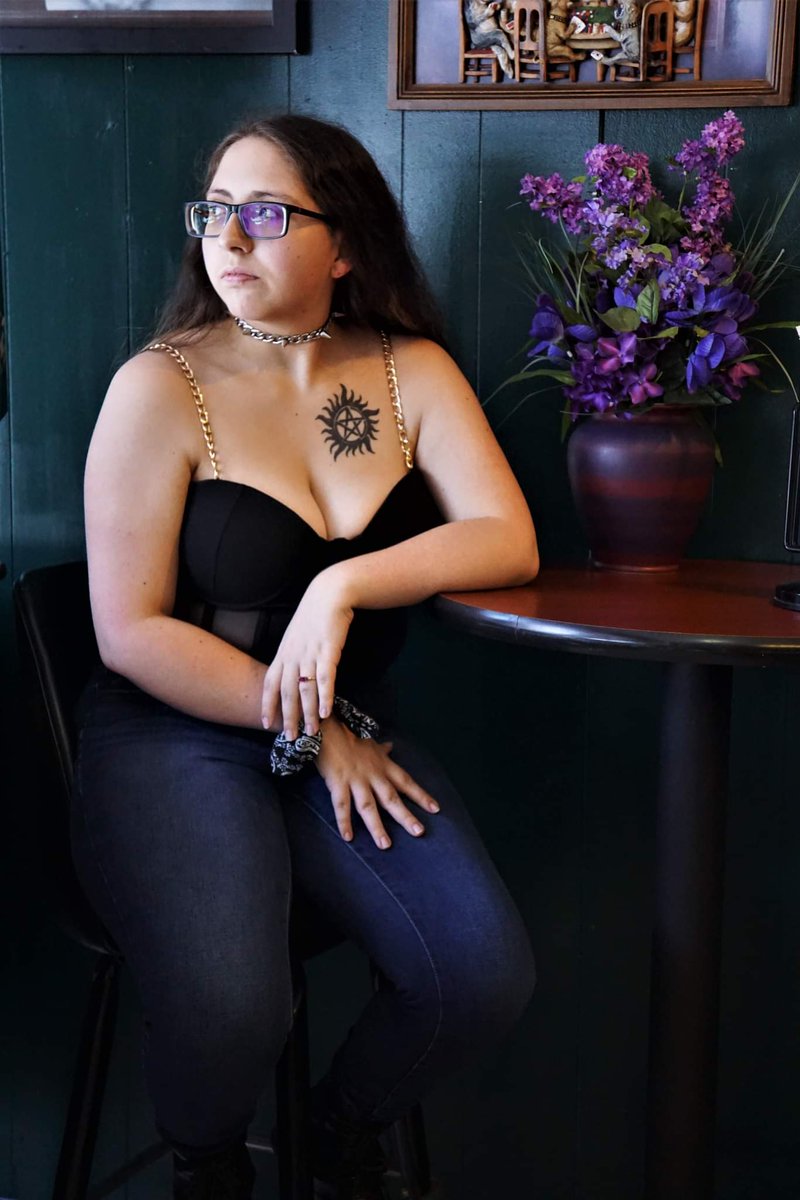 AscendTheBroken's tweet image. When you want to buy @DropDeadUK clothes just so you can have your girlfriend model in them to do photoshoots.. 😭😭 hopefully soon! #brokeproblems