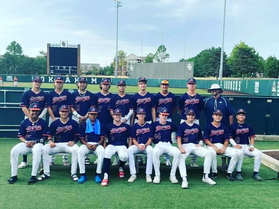 BobbyBunch9's tweet photo. Why come to the @AbqBaseballAcad fall tryouts??? So you can be part of thisπππ and play in front of crowds like ππ and learn to win and compete at the highest levels like this ππ
Big day today and tomorrow!! Lets goooo!
#ABABASEBALL https://t.co/Qn5mCyoC5x