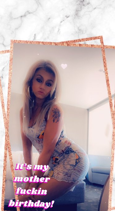 Happy birthday to me! Who&rsquo;s going to give me birthday spankings?? https://t.co/XpRhXOPZPd<a href="/tag/sugarbaby"class="tags"><span>#sugarbaby</span></a><a href="/tag/sb"class="tags"><span>#sb</span></a><a href="/tag/sugardaddyneededasap"class="tags"><span>#sugardaddyneededasap</span></a>
