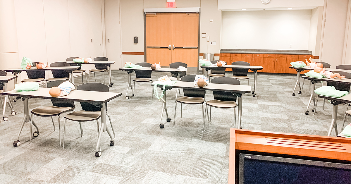 WomansHospital's tweet photo. Studies have shown that women who take childbirth classes have an easier delivery due to decreased anxiety. Register for one or more of our IN-PERSON expecting education classes at https://t.co/fPcb4pasqV! https://t.co/UsKgqvQkKM