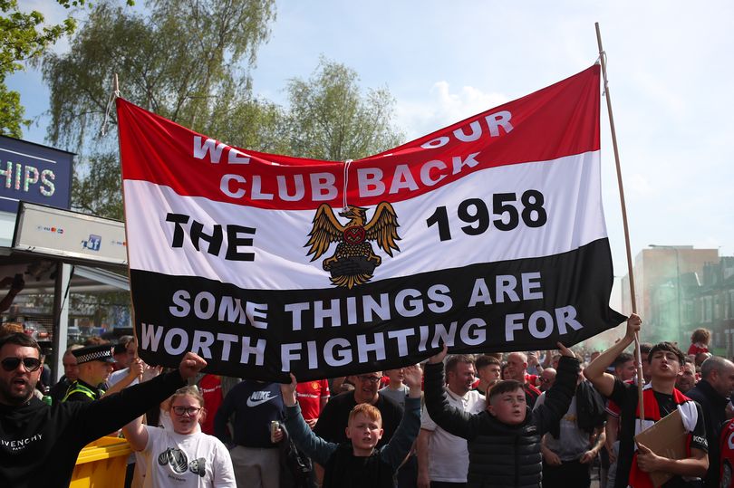 The 1958 tweet media