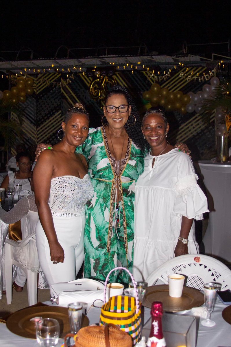 Happiest of birthday to my Big Sis Michelle