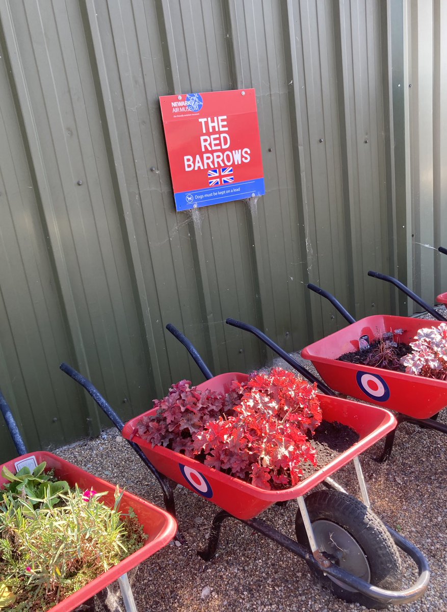 seandunderdale's tweet photo. I was lucky to see, up close, the world famous Red BARROWS today.... https://t.co/7sHSkn7YAZ