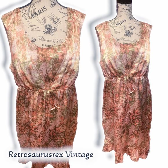 iamSet4life's tweet photo. So good I had to share! Check out all the items I'm loving on @Poshmarkapp from @shopofthemoment @RetrosaurusRex #poshmark #fashion #style #shopmycloset #eileenfisher #talbots #bargainbettyboutique: https://t.co/RkkI7SBu6K https://t.co/fn1y2roHNH