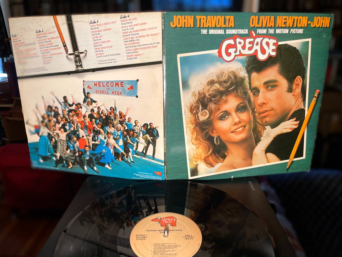 cultdung's tweet photo. V/A โข GREASE O.S.T. (RSO, 1978)
Charted at #1 in many countries.
Featuring Olivia Newton-John #RIPONJ
John Travolta, Sha Na Na, etc.
2xLP #vinyl #SoundtrackSaturday #RockSolidAlbumADay2022 225/365
โ๏ธโHopelessly Devoted to Youโ (#2 hit single in UK; #3 US) https://t.co/zG4Bbyjcpp https://t.co/E4XRtMkvYx